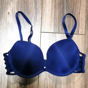 La Senza The Show Off Navy Blue Push Up Bra with Cutout Detailing, 32B